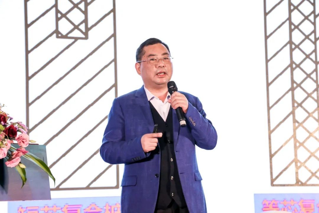饕餮盛宴！9001cc金沙以诚为本智能?建华建材预造桩施工设备与技术互换会隆沉召开