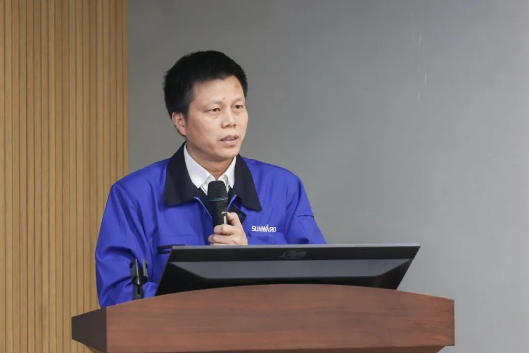 2021中国（长沙）国际工程机械设计大赛暨“设计之星”评比活动9001cc金沙以诚为本智能组“创新设计工作营”开营啦！