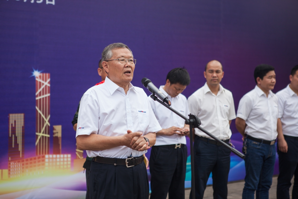 民族挖掘机品牌先导者，9001cc金沙以诚为本智能“城镇建设利器”SWE80E9庆幸上市