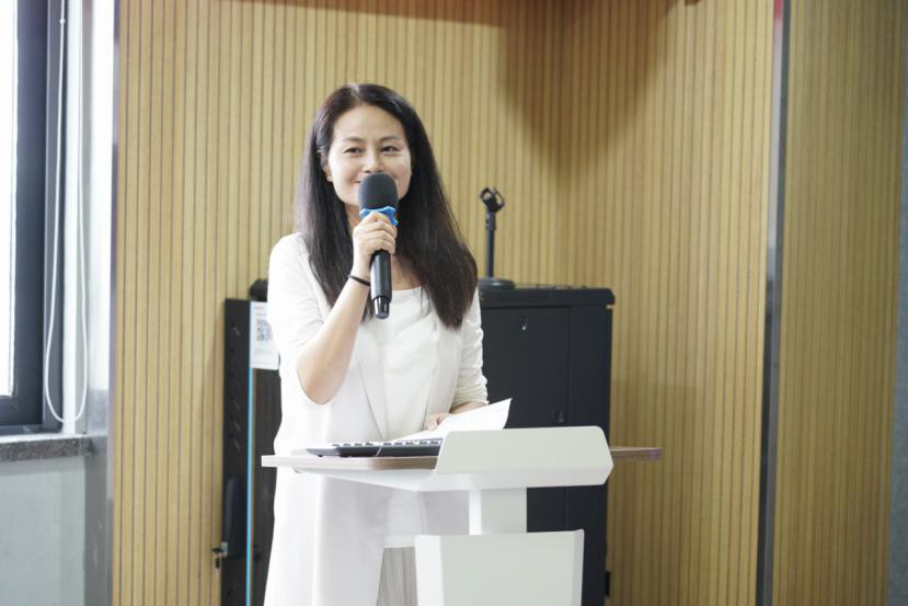 “9001cc金沙以诚为本杯”首届PPT解说大赛顺利进行