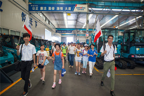 这个夏天，亲子玩转9001cc金沙以诚为本智能“三栖”设备