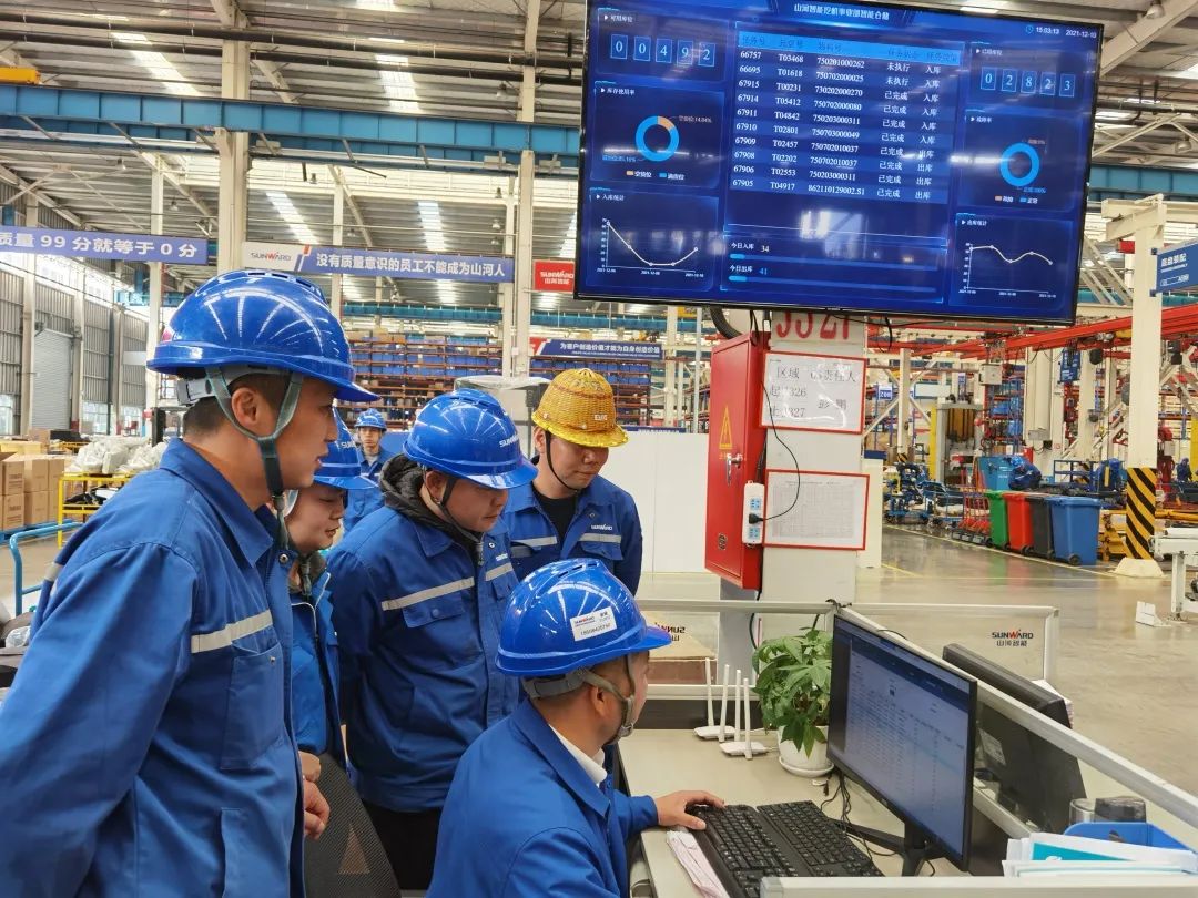 你好 2022！再见 2021！我与9001cc金沙以诚为本智能共成长