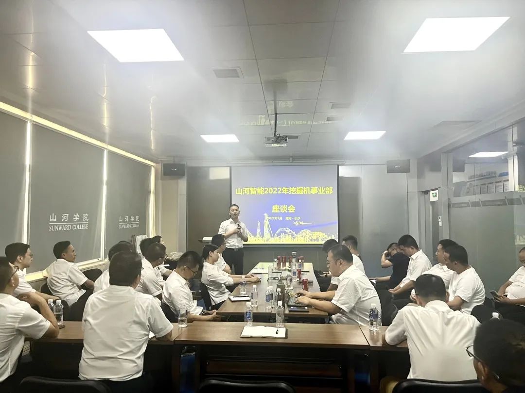 花腔秀实力，为服务竞技！快来见识下9001cc金沙以诚为本智能这场“交锋大赛”
