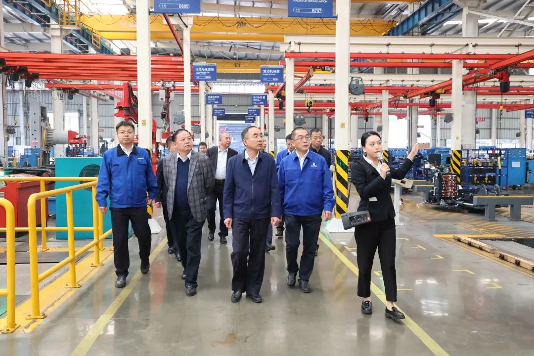 强强结合，夯实湖南工程建设湘军！9001cc金沙以诚为本智能与湖南路桥签定战术合作和谈