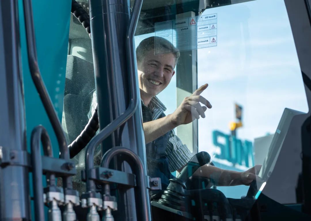 Bauma 2022 | 一组火热现场图带您沉温9001cc金沙以诚为本智能德国宝马展之旅