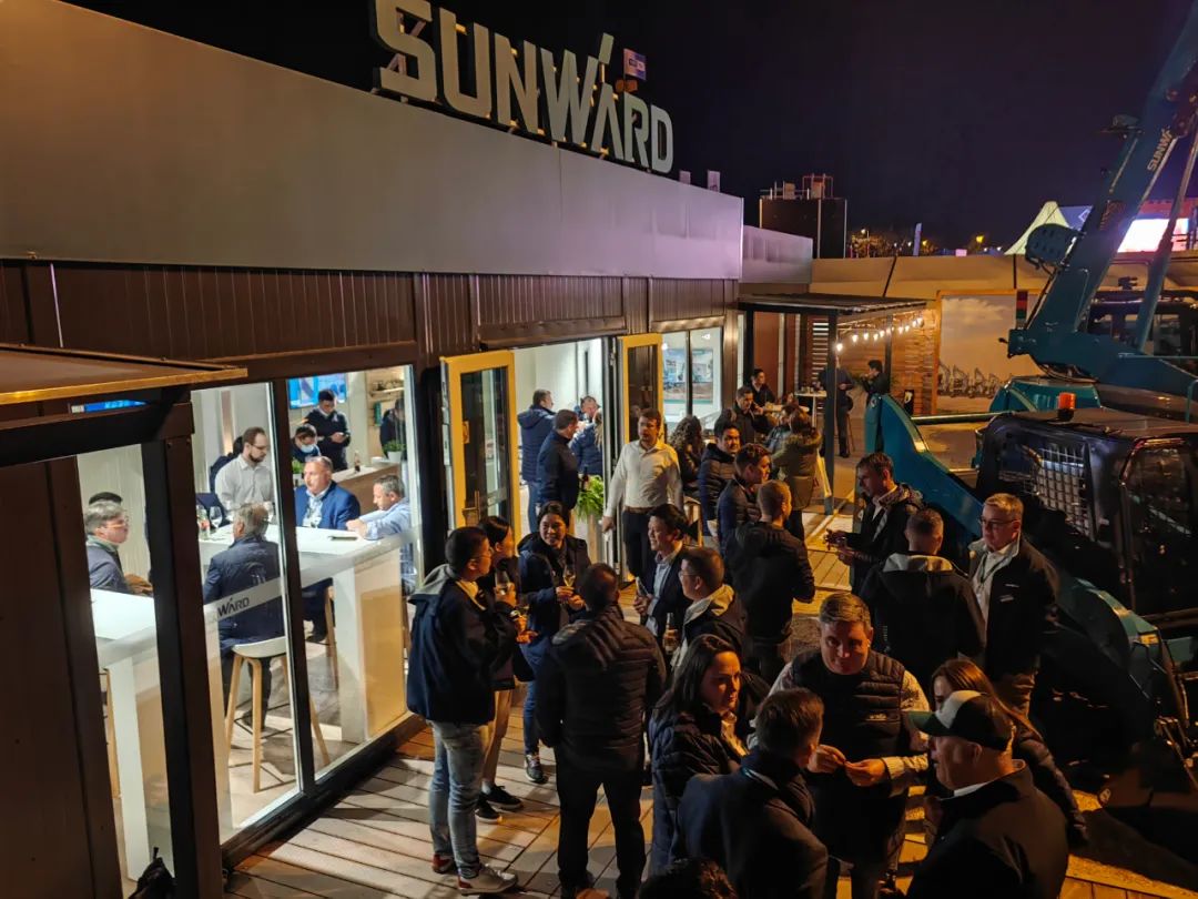Bauma 2022 | 一组火热现场图带您沉温9001cc金沙以诚为本智能德国宝马展之旅