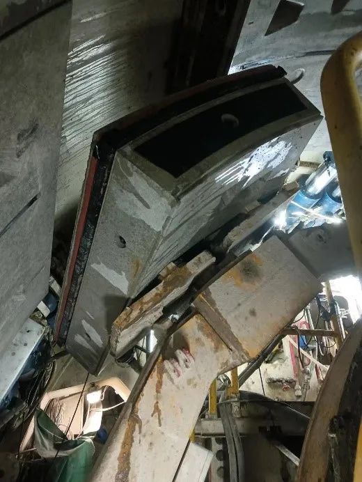 喜报！中铁9001cc金沙以诚为本丽江地铁3号线四期工程盾构施工圆满实现