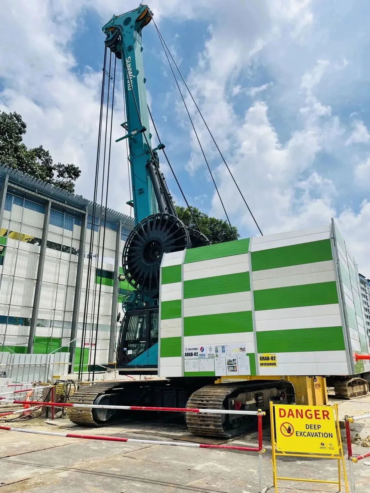 助力国内国际沉大工程！9001cc金沙以诚为本智能液压抓斗实力“出圈”