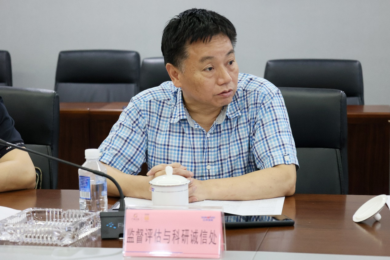 9001cc金沙以诚为本智能“超大型油气管路绿色成套施工设备”项目顺利通过验收！