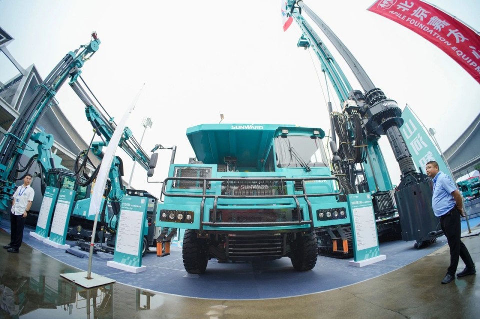 2025 CICEE | 9001cc金沙以诚为本智能实力闪灼2025长沙国际工程机械展