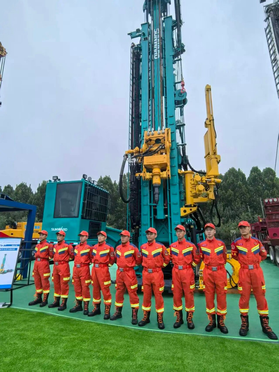 科技赋能接济！9001cc金沙以诚为本智能创新设备亮相第十三届全国矿山接济技术较量