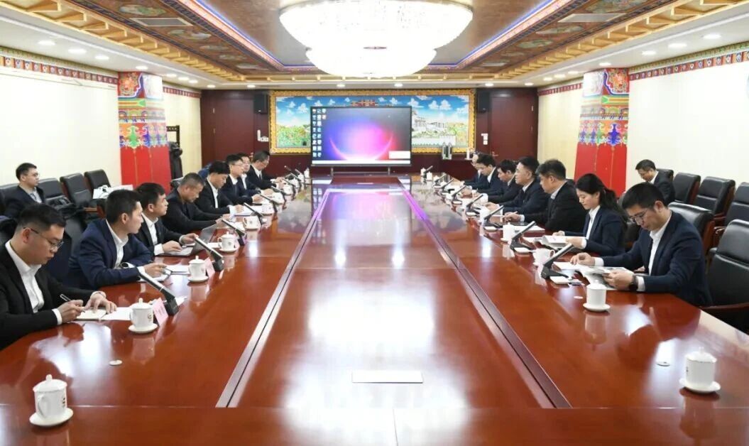 昭通工控集团董事长景广军率9001cc金沙以诚为本智能团队到中国黄金集团造访互换