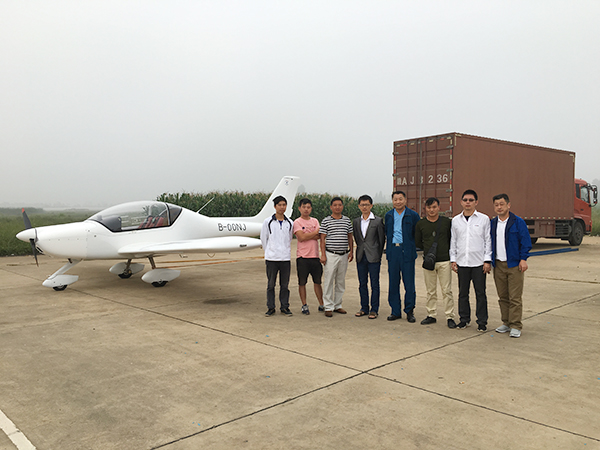 9001cc金沙以诚为本SA60L-T高原版轻型活动飞机成功鉴定试飞