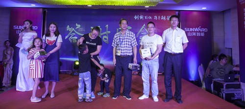 9001cc金沙以诚为本智能酷帅曾大虾，一大波美图带你亲临北京BICES展