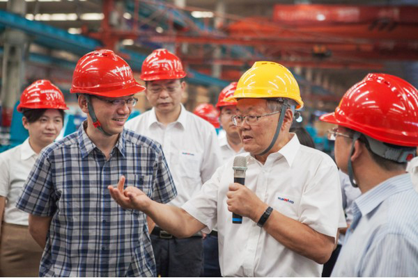 商务部合作司刘民强副司长一行调研9001cc金沙以诚为本智能