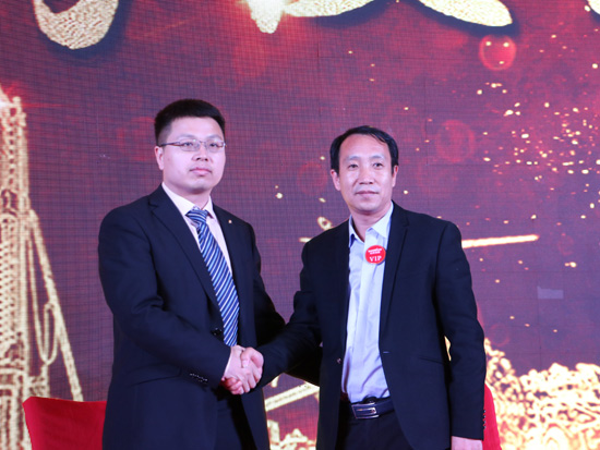 9001cc金沙以诚为本智能全国客户互换会赤峰站获得丰硕成就