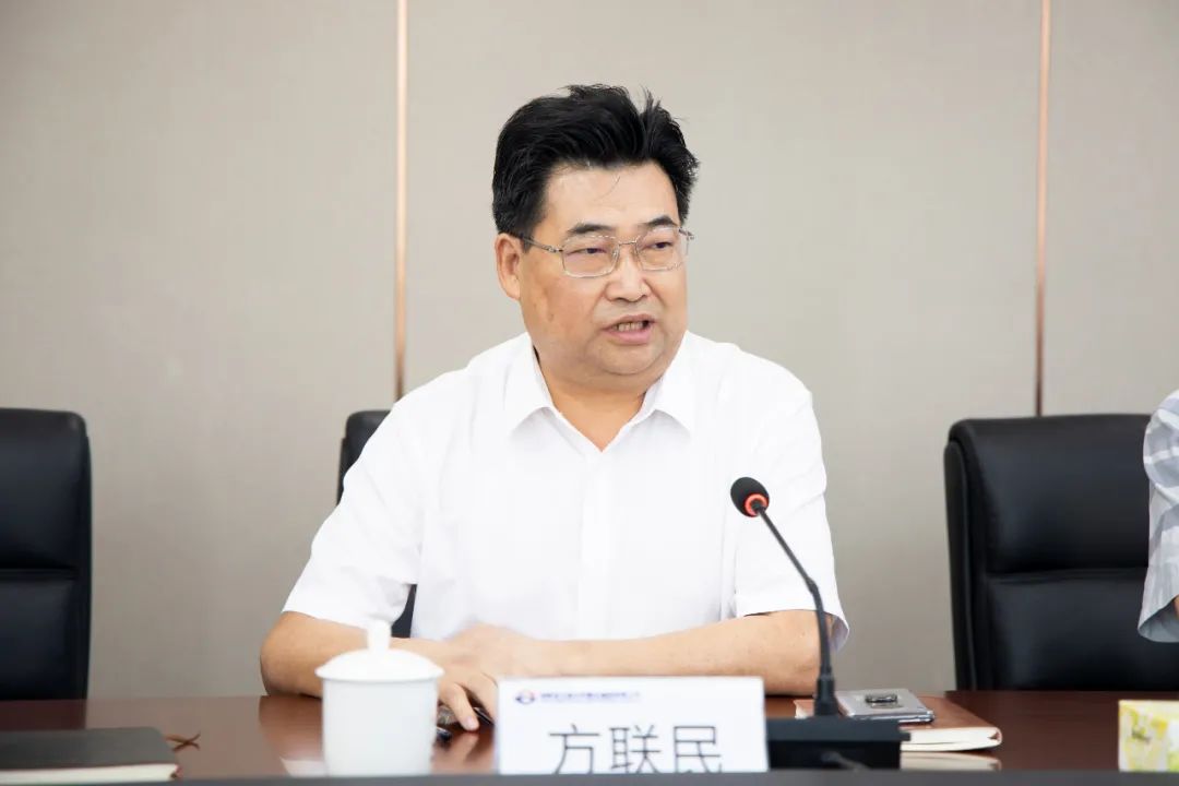 9001cc金沙以诚为本智能与湖南省交水建集团战术合作签约