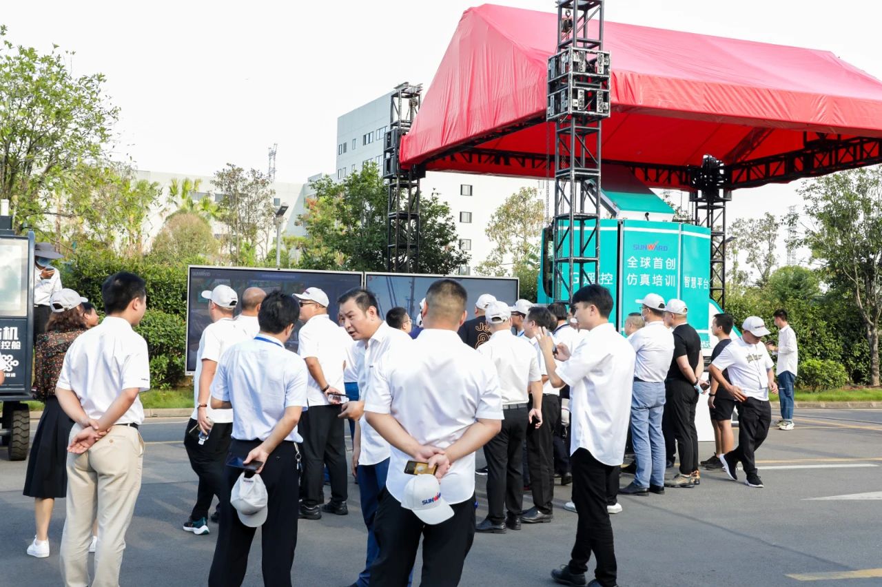 游展超热烈！9001cc金沙以诚为本智能成就展示会高能名排场来袭